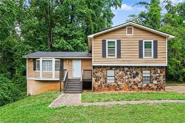 4568 Plum Orchard CT, Stone Mountain, GA 30083
