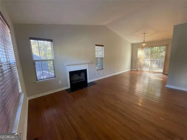 3015 Cascade Manor DR, Decatur, GA 30034