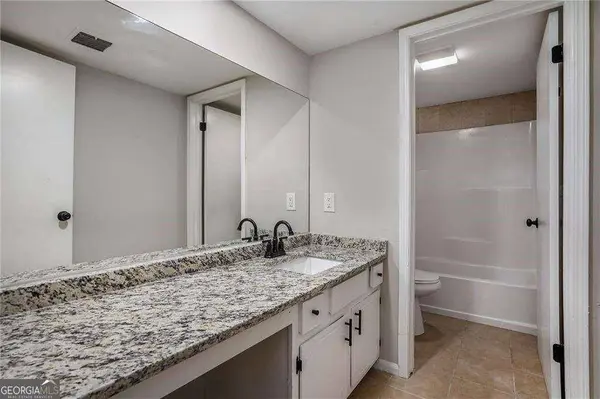122 Maison PL NW, Atlanta, GA 30327