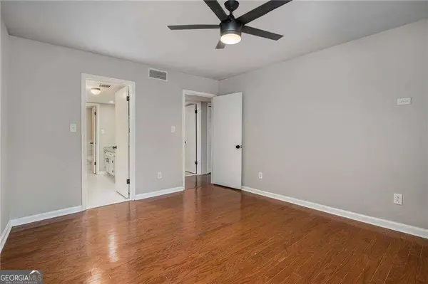 122 Maison PL NW, Atlanta, GA 30327