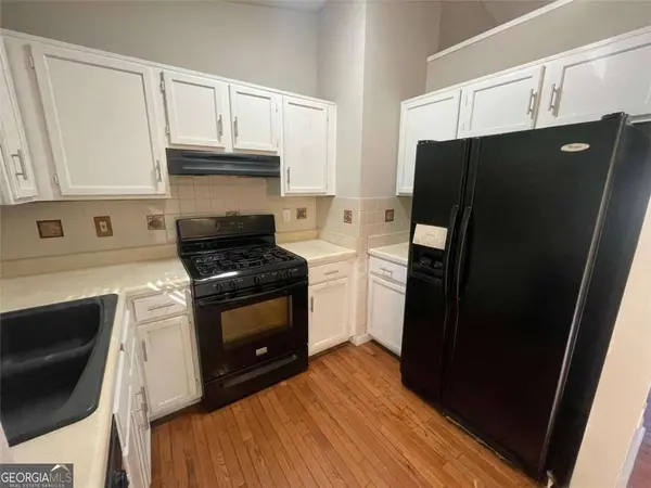3015 Cascade Manor DR, Decatur, GA 30034