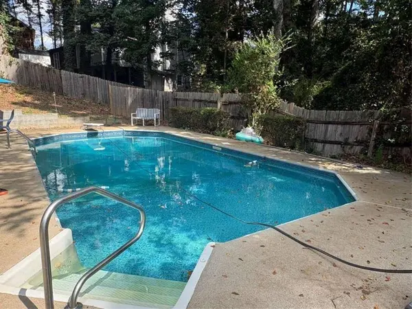 1068 Leslie PL, Lithonia, GA 30058
