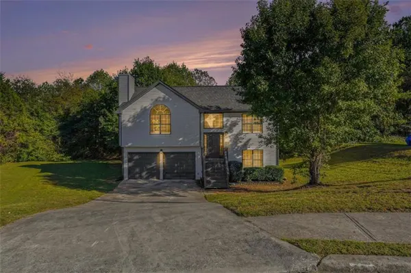 3868 English Valley DR, Ellenwood, GA 30294