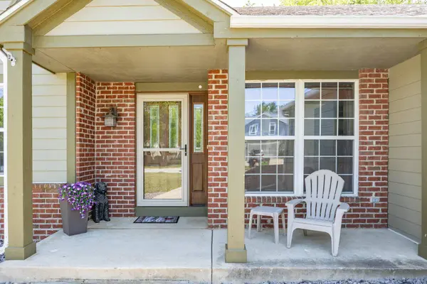 W195S8654 Plum Creek Blvd, Muskego, WI 53150
