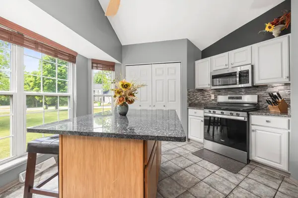 W195S8654 Plum Creek Blvd, Muskego, WI 53150