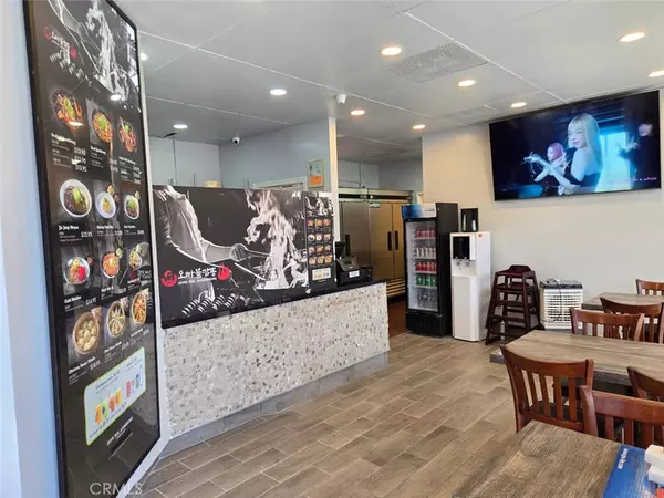 9711 Garden Grove Blvd, Garden Grove, CA 92844