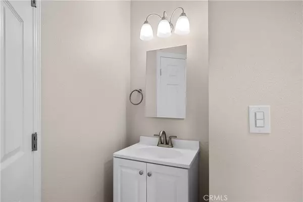 1748 S Huntington ST, Pomona, CA 91766