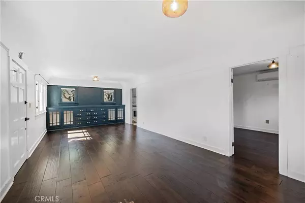 2325 White ST, Pasadena, CA 91107