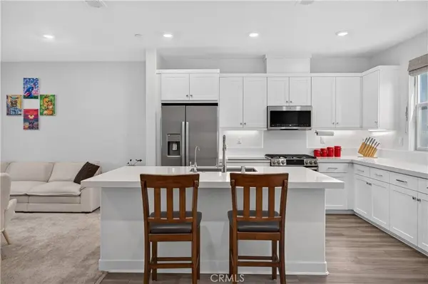 511 Tamarind WAY #E, West Covina, CA 91791