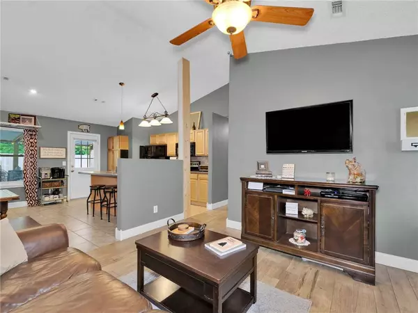 224 N Christy Ln, Farmington, AR 72730