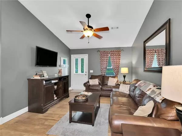 224 N Christy Ln, Farmington, AR 72730