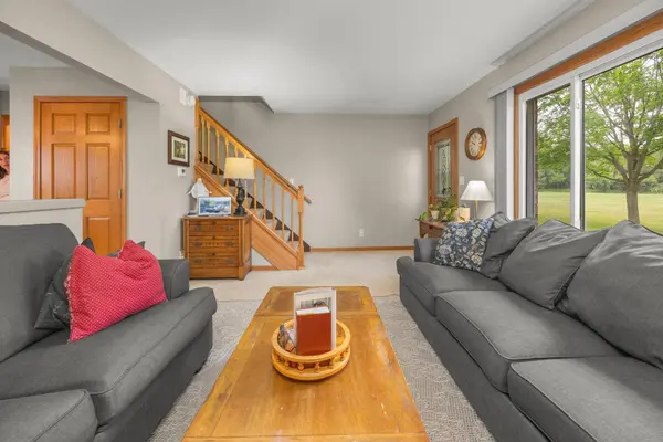864 Kings Ct, Fond Du Lac, WI 54935