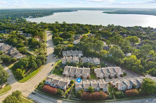 5843 Lake Point Drive, Arlington, TX 76016