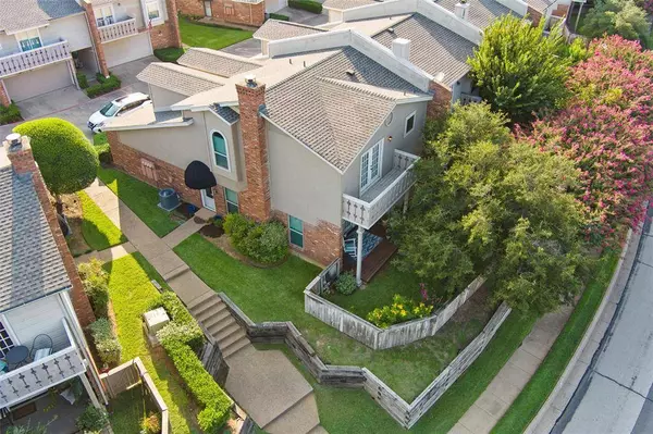 5843 Lake Point Drive, Arlington, TX 76016