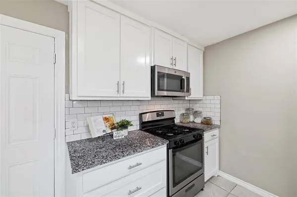 1311 Coke Drive, Arlington, TX 76010