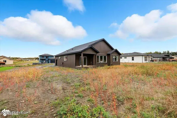 2317 S Skyward Vw CIR, Palmer, AK 99645