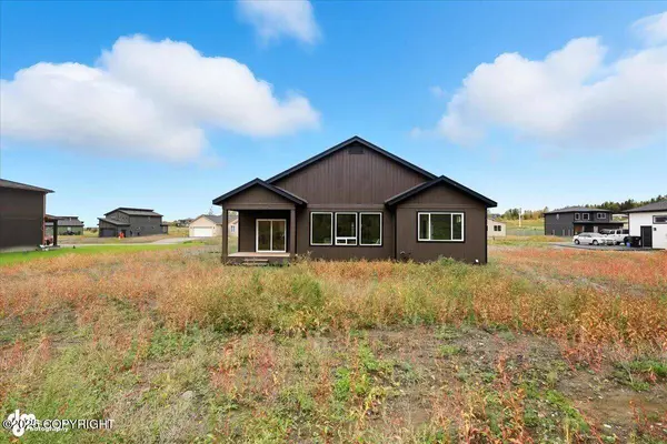 2317 S Skyward Vw CIR, Palmer, AK 99645