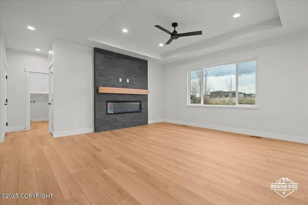 2344 S Skyward View CIR, Palmer, AK 99645