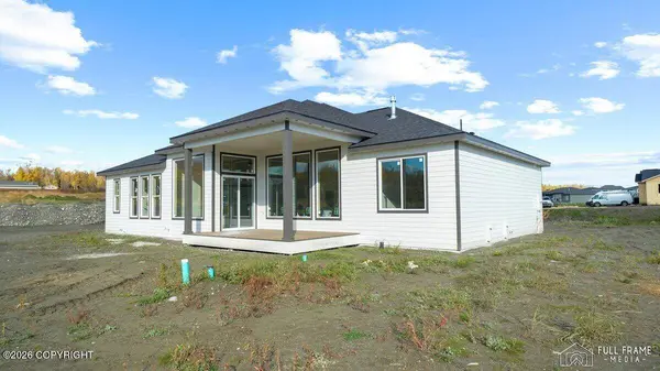 2600 S Sanctuary DR, Wasilla, AK 99654
