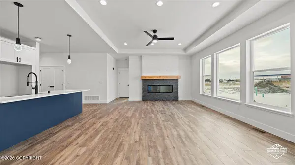 2214 S Skyward View CIR, Palmer, AK 99645