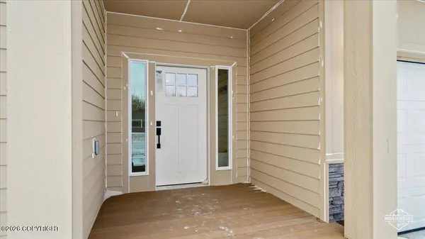 2214 S Skyward View CIR, Palmer, AK 99645