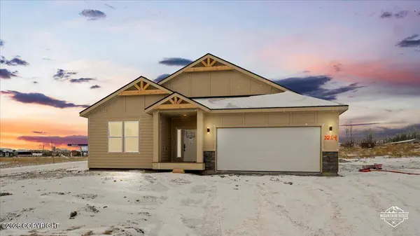 2214 S Skyward View CIR, Palmer, AK 99645