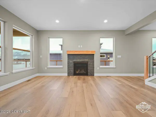 2470 S Sanctuary DR, Palmer, AK 99645