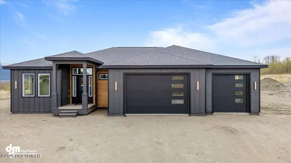 1966 W Cashatt AVE, Wasilla, AK 99654