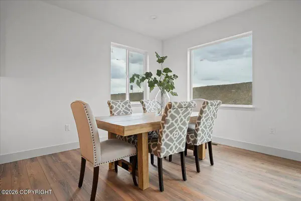 2176 S Skyward View CIR, Palmer, AK 99645