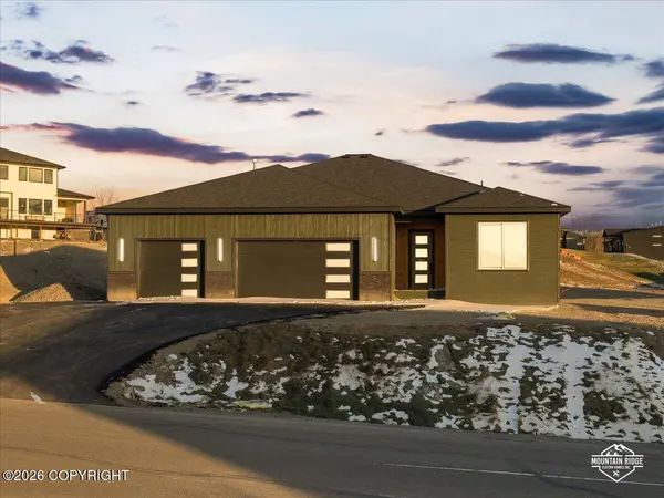 6675 E Gtwy DR, Palmer, AK 99645