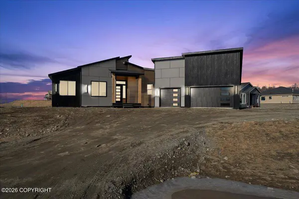 7477 E Refuge DR, Wasilla, AK 99654