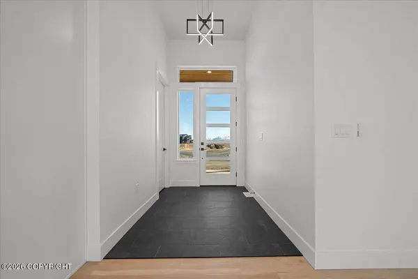 7477 E Refuge DR, Wasilla, AK 99654