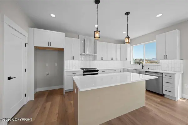 840 N Blue Atlas CIR, Palmer, AK 99645