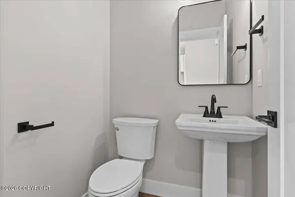 840 N Blue Atlas CIR, Palmer, AK 99645