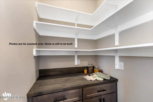 6482 E Exquisite DR, Wasilla, AK 99654