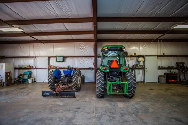 4102 N Magnolia Avenue, Lubbock, TX 79404