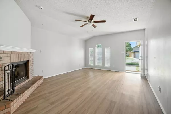 91st Street, Lubbock, TX 79424