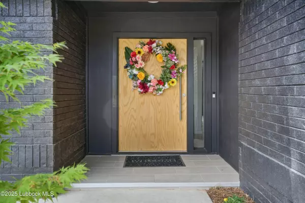 76th Street, Lubbock, TX 79424