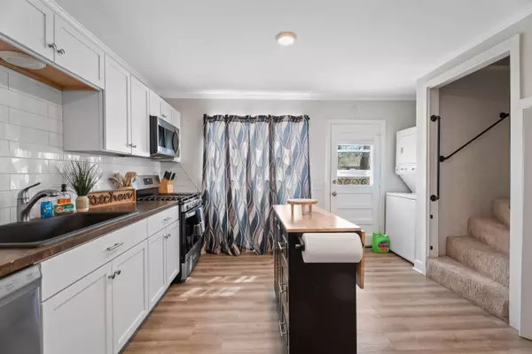 27th Street, Lubbock, TX 79410