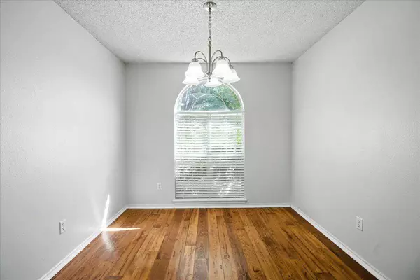 6th Street, Lubbock, TX 79416