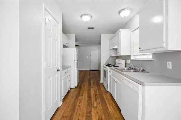 6th Street, Lubbock, TX 79416