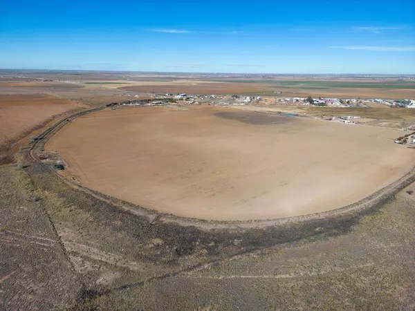 County Rd 7300, Unit #A-B, Wolfforth, TX 79382