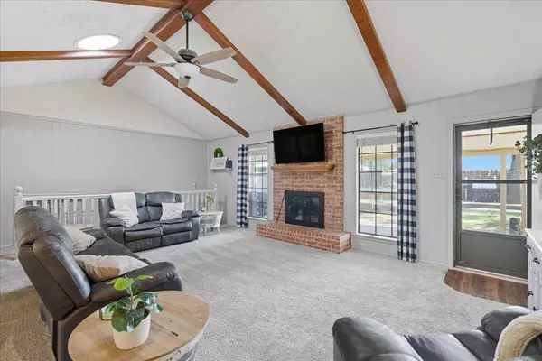 100th Street, Lubbock, TX 79423