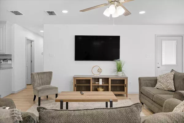 N Evanston Avenue, Lubbock, TX 79416