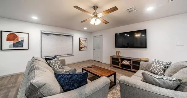 N Evanston Avenue, Lubbock, TX 79416