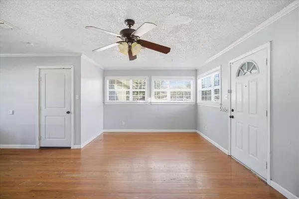 31st Street, Lubbock, TX 79410