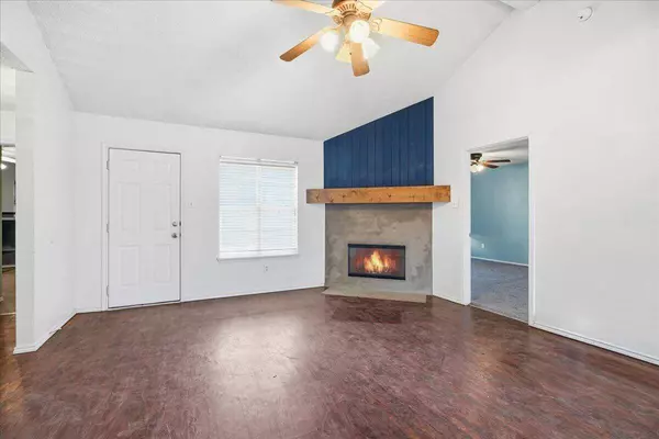 6214 6th Street, Lubbock, TX 79416