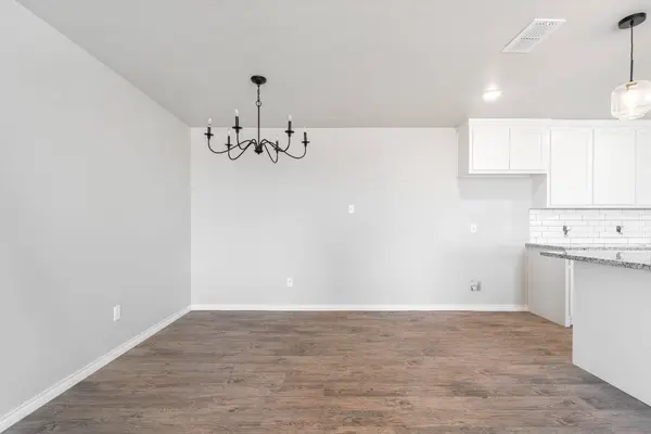 1407 17th Street ##A-B, Shallowater, TX 79363