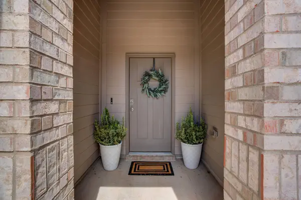 328 Ranger Street, Wolfforth, TX 79382