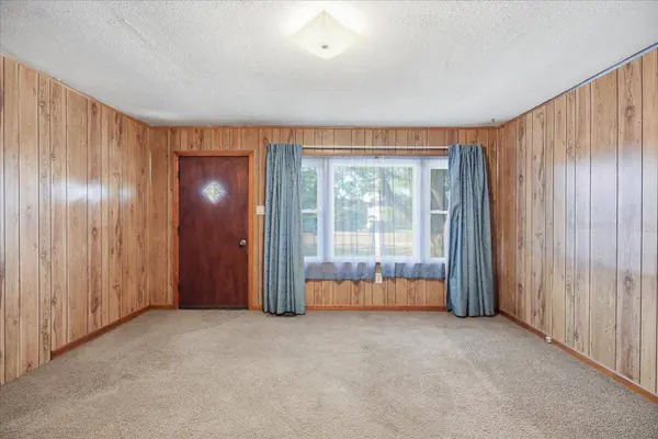 705 11th Street, Shallowater, TX 79363